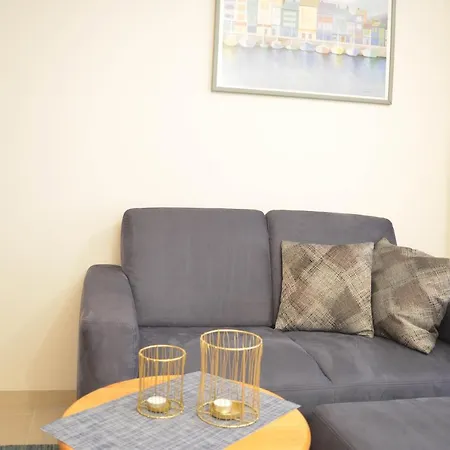 Willkommen-gemuetlich, Balkon, Parkplatz Direkt In
