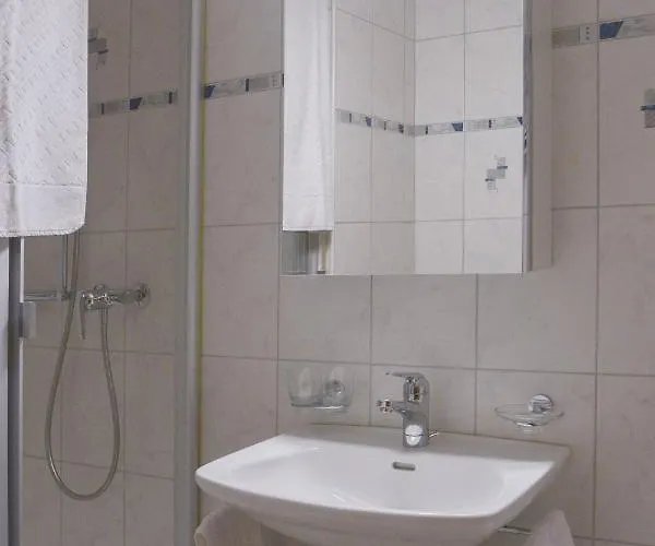 Willkommen-gemuetlich, Balkon, Parkplatz Direkt In *