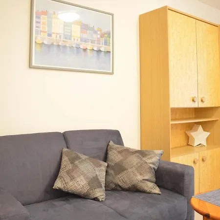 Willkommen-gemuetlich, Balkon, Parkplatz Direkt In Apartamento